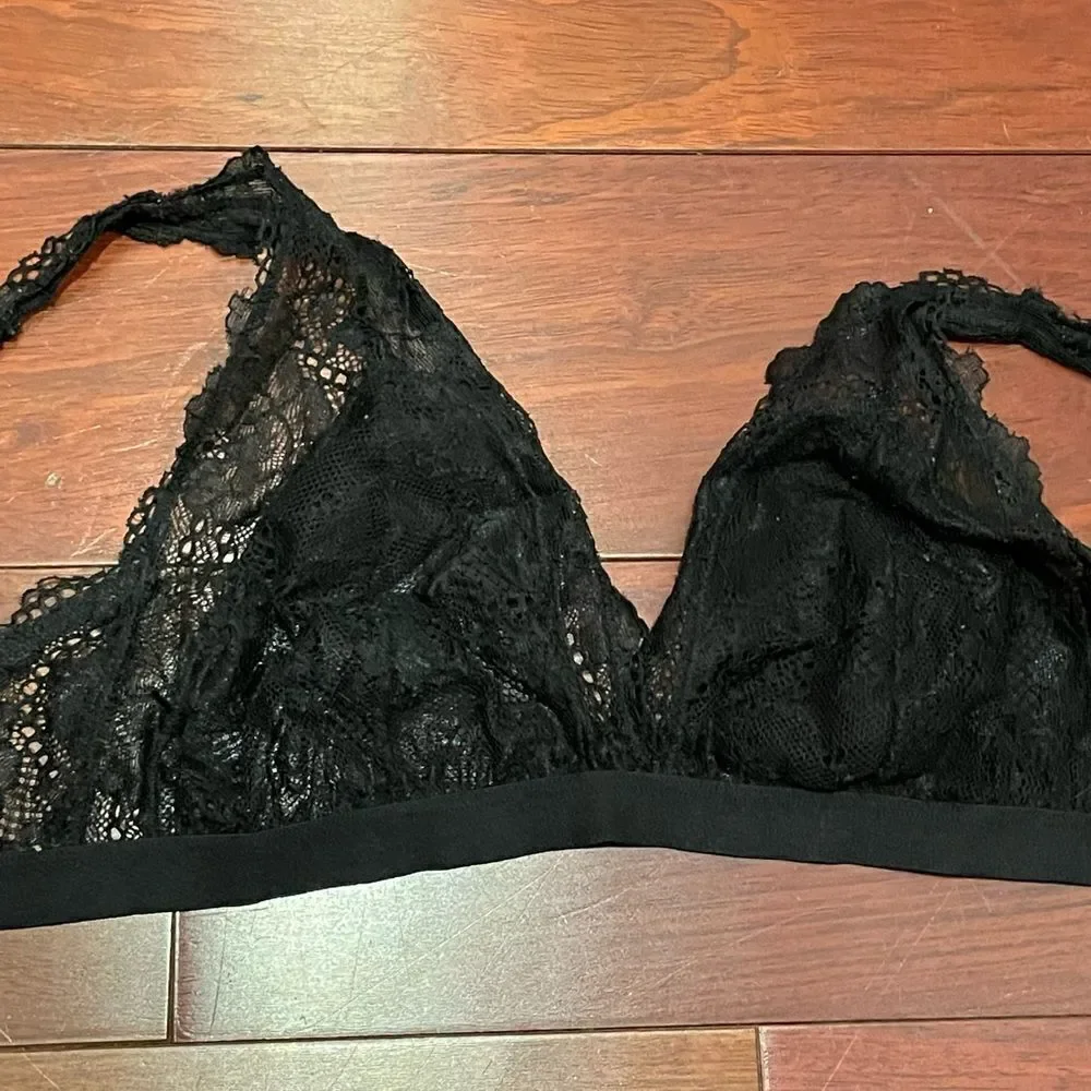Black lace bralette